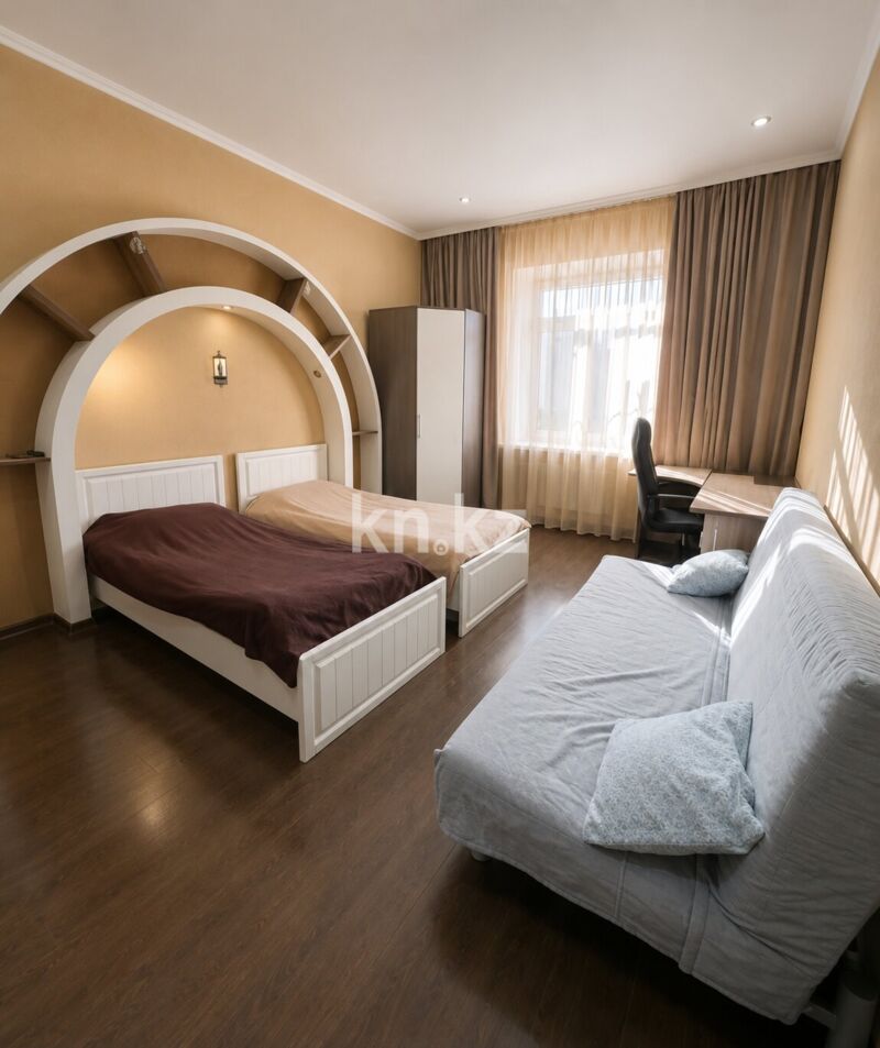 Продажа 4-комнатной квартиры, 140 м² - Продажа четырехкомнатных квартир в блочном доме в Темиртау фото 10 из 17