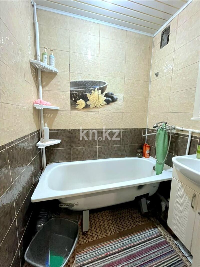 Продажа 3-комнатной квартиры, 68 м² - Продажа трехкомнатных квартир в Темиртау - страница 4 фото 8 из 8