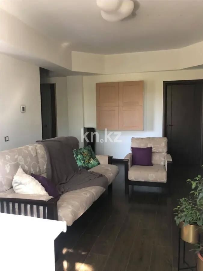Продажа 4-комнатной квартиры, 87.7 м² - Продажа четырехкомнатных квартир в Медеуском р-не Алматы - страница 4 фото 1 из 8