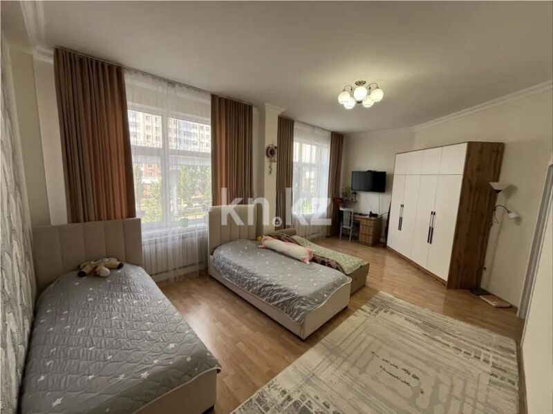 Продажа 2-комнатной квартиры, 88 м² - Продажа двухкомнатных квартир в р-не Сарайшык Астаны - страница 2 фото 1 из 2