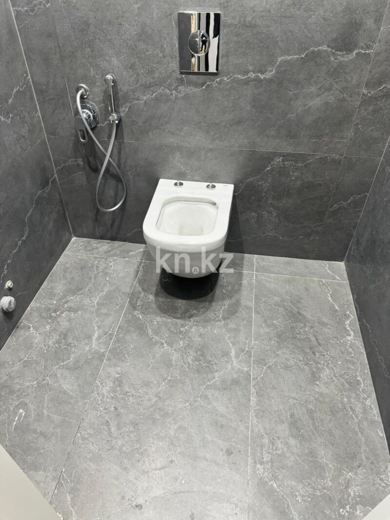 Продажа 4-комнатной квартиры, 105 м² - Продажа квартир от собственников в Костанае фото 9 из 12