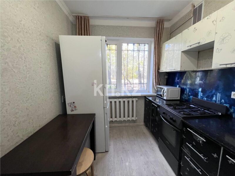 Продажа 1-комнатной квартиры, 30 м² - Продажа квартир на Юго-Востоке Караганды - страница 2 фото 4 из 10