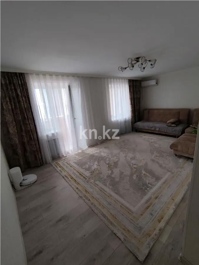 Продажа 3-комнатной квартиры, 72 м² - Продажа квартир в районе Нового рынка Караганды - страница 2 фото 1 из 7