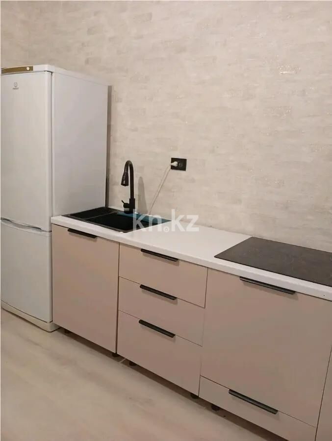 Продажа 1-комнатной квартиры, 41 м² - Продажа однокомнатных квартир в р-не Сарайшык Астаны - страница 11 фото 2 из 5