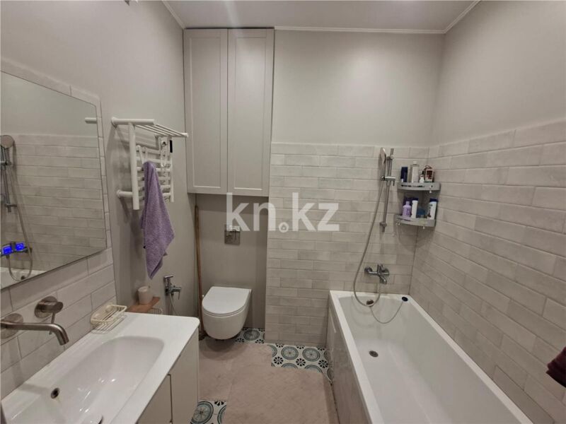 Продажа 4-комнатной квартиры, 110 м² - Продажа квартир в кирпичном доме в Казахстане - страница 47 фото 13 из 20