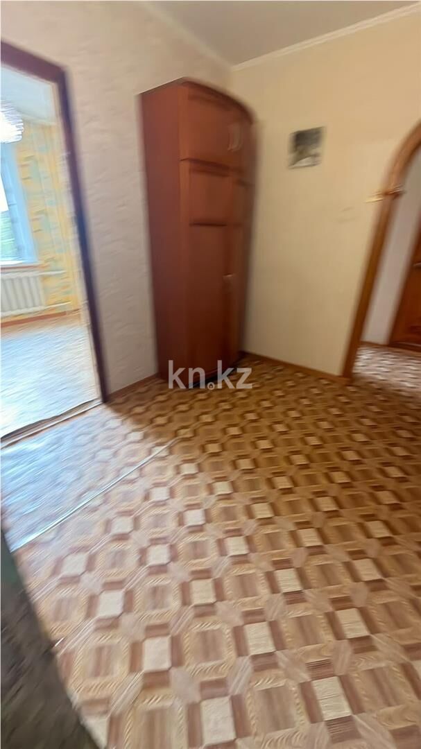 Продажа 3-комнатной квартиры, 63 м² - Продажа трехкомнатных квартир на Юго-Востоке Караганды - страница 14 фото 10 из 12