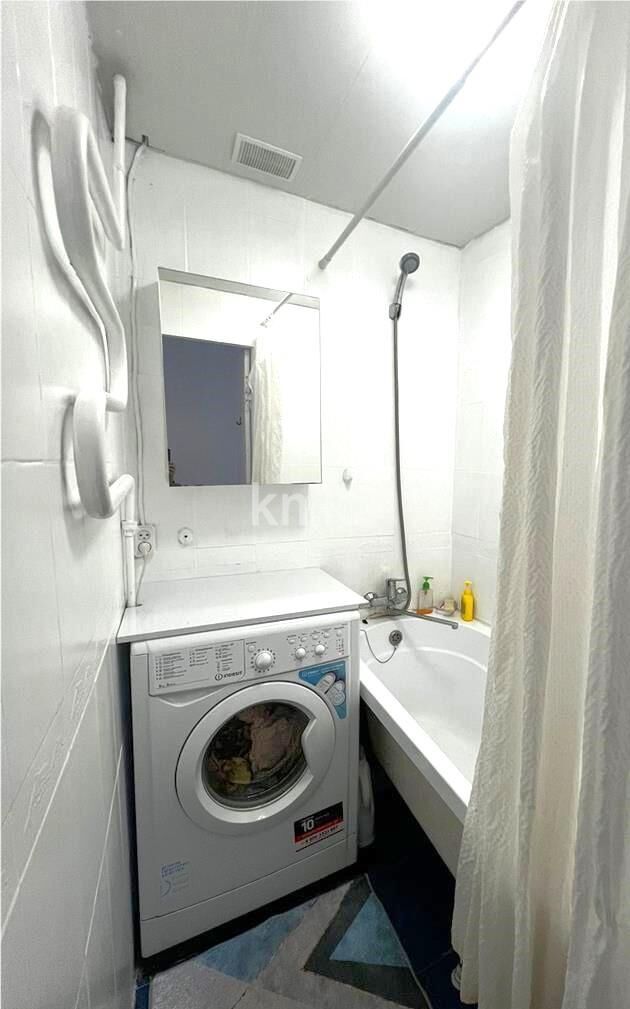 Продажа 1-комнатной квартиры, 31 м² - Продажа однокомнатных квартир в панельном доме в Караганде - страница 10 фото 6 из 10