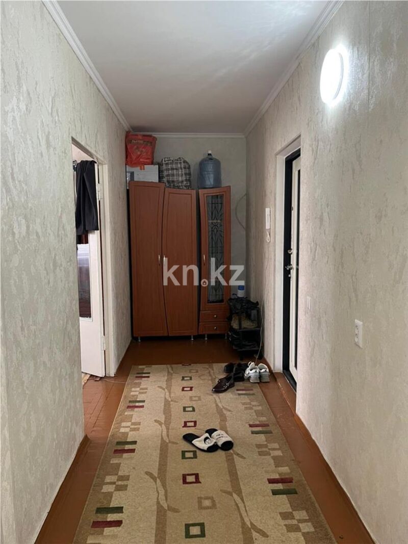 Продажа 1-комнатной квартиры, 42 м² - Продажа однокомнатных квартир в панельном доме в Караганде - страница 9 фото 10 из 12