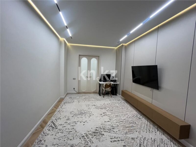 Продажа 4-комнатной квартиры, 105 м² - Продажа четырехкомнатных квартир в блочном доме в Казахстане - страница 7 фото 1 из 14