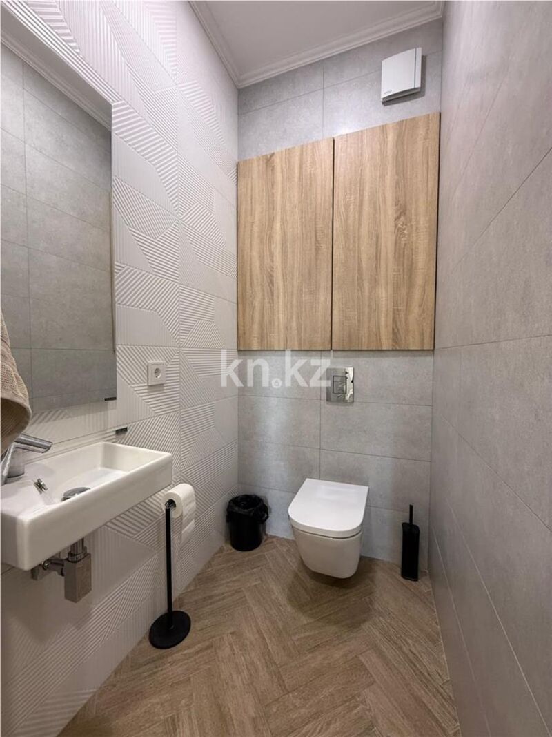 Продажа 4-комнатной квартиры, 105 м² - Продажа четырехкомнатных квартир в кирпичном доме в Караганде - страница 4 фото 17 из 17
