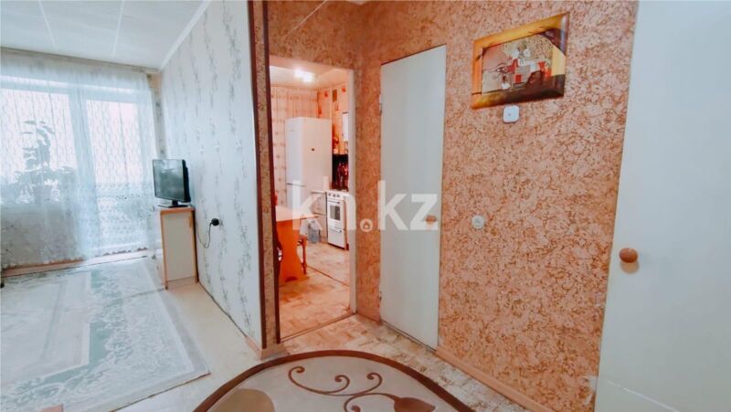 Продажа 1-комнатной квартиры, 37 м² - Продажа однокомнатных квартир на Юго-Востоке Караганды - страница 3 фото 5 из 9