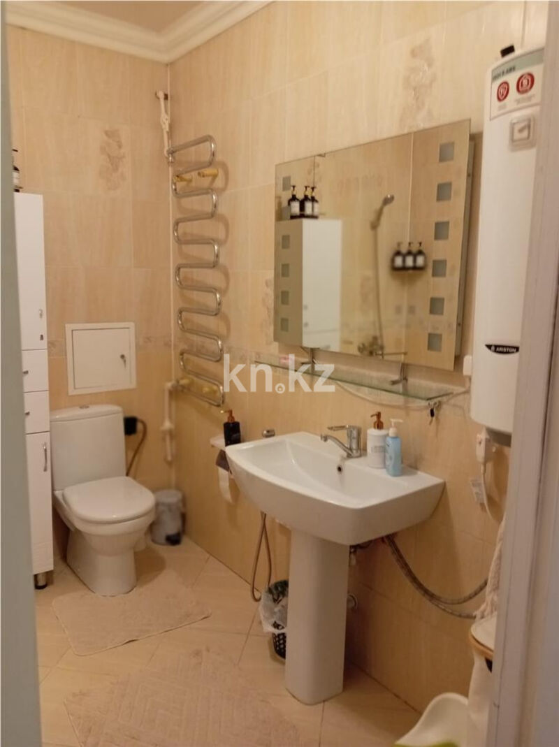 Продажа 3-комнатной квартиры, 73 м² - Продажа квартир в Михайловке Караганды - страница 3 фото 11 из 18