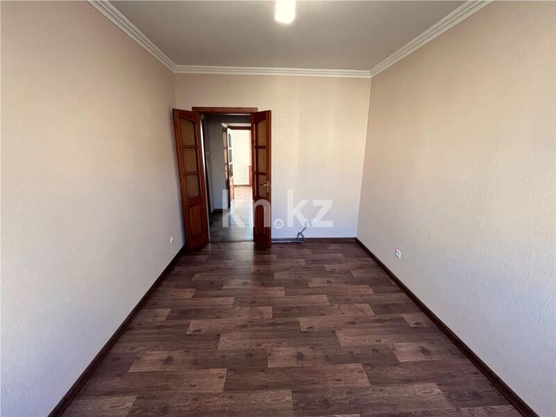 Продажа 3-комнатной квартиры, 63 м² - Продажа трехкомнатных квартир в Караганде - страница 4 фото 12 из 27