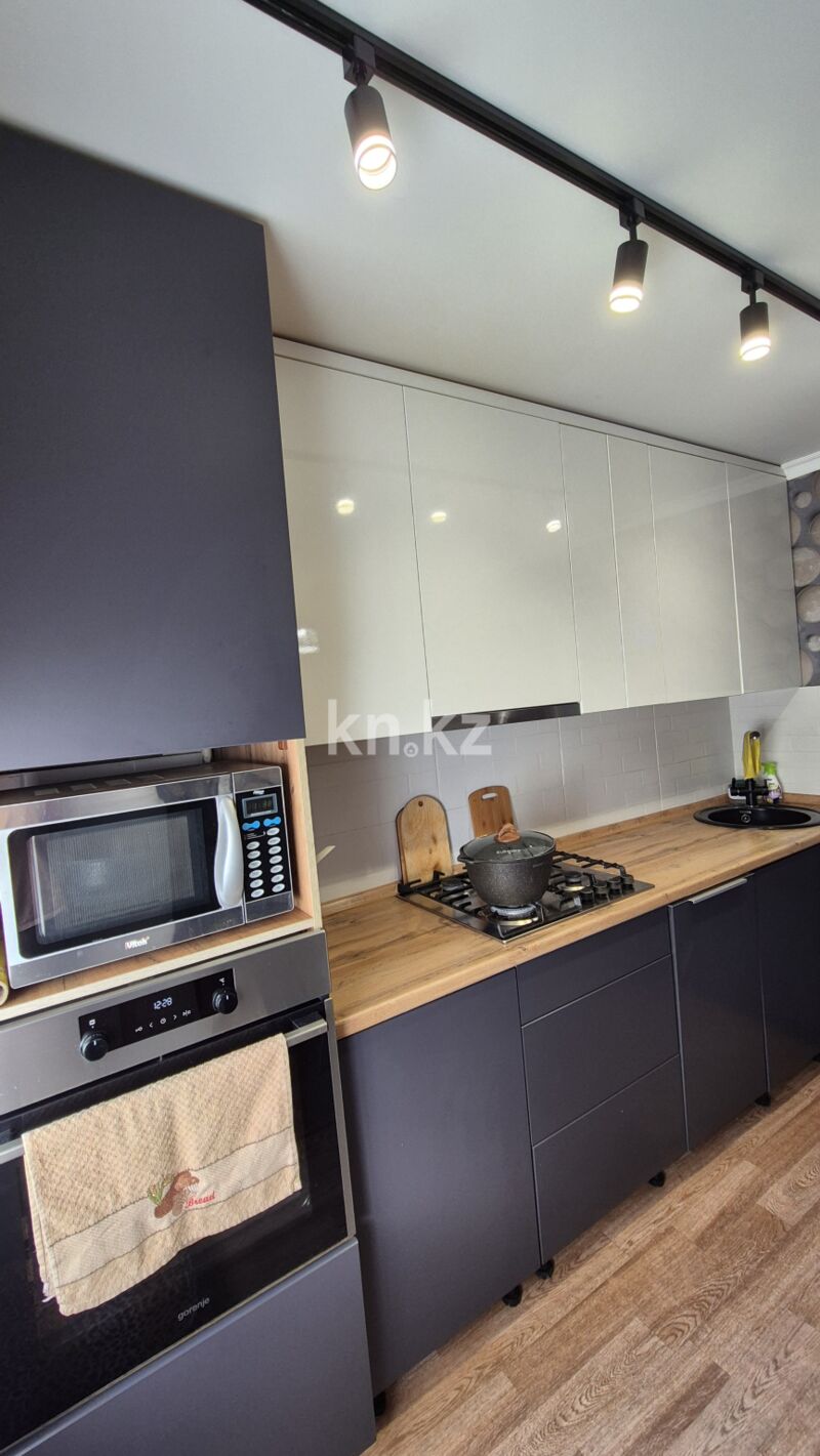 Продажа 3-комнатной квартиры, 65 м² - Продажа трехкомнатных квартир в Караганде - страница 5 фото 13 из 28