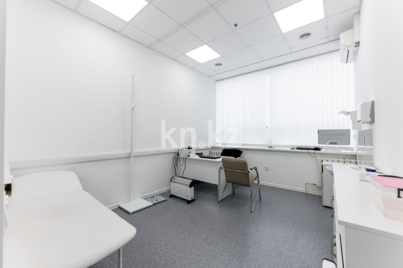 Продажа помещения, 245.5 м² - Продажа офисных и торговых помещений в Астане - страница 2 фото 8 из 22