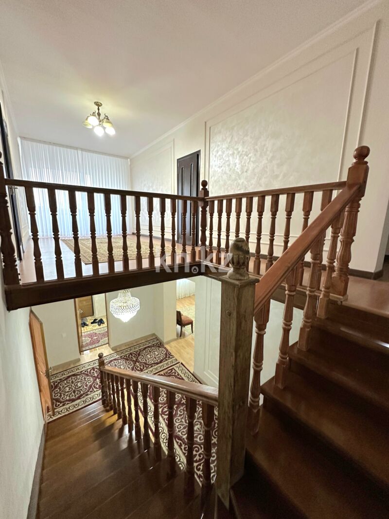 Продажа 10-комнатного дома, 294 м² - Продажа домов, коттеджей в Абайском р-не Шымкента фото 30 из 35