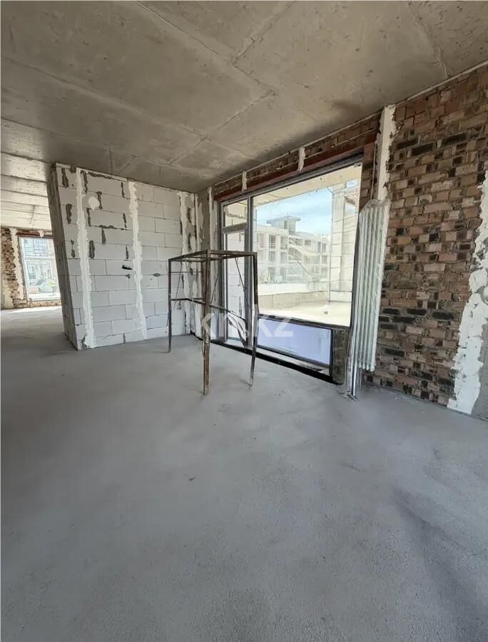 Продажа 4-комнатной квартиры, 149 м² - Продажа четырехкомнатных квартир от собственников в Казахстане - страница 2 фото 1 из 3