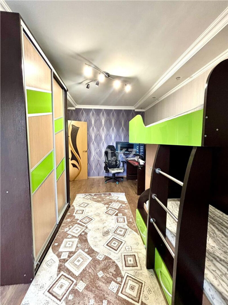 Продажа 3-комнатной квартиры, 80 м² - Продажа квартир в Михайловке Караганды - страница 4 фото 6 из 22