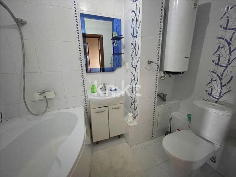 Продажа 2-комнатной квартиры, 52 м² - Продажа двухкомнатных квартир в панельном доме в Караганде - страница 17 фото 8 из 11