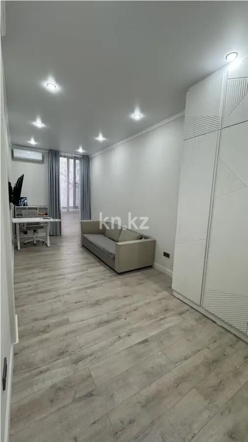 Продажа 2-комнатной квартиры, 73 м² - Продажа двухкомнатных квартир от собственников в Алматы - страница 18 фото 1 из 5