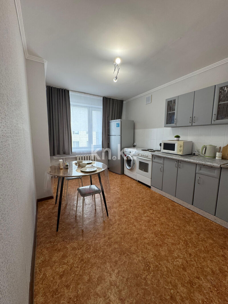 Аренда 1-комнатной квартиры посуточно, 35 м² - Аренда квартир посуточно в р-не Сарыарка Астаны фото 3 из 5