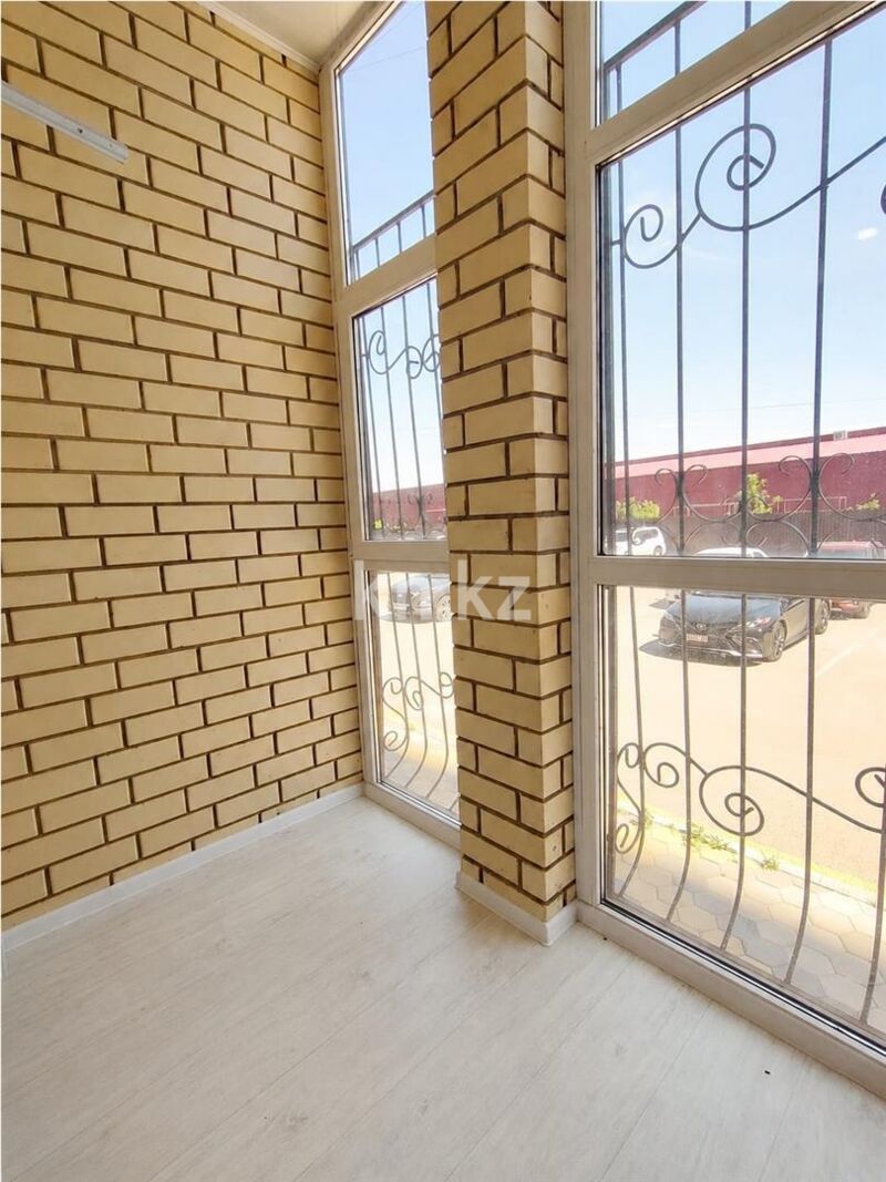 Продажа 1-комнатной квартиры, 41 м² - Продажа однокомнатных квартир на Юго-Востоке Караганды - страница 6 фото 13 из 17