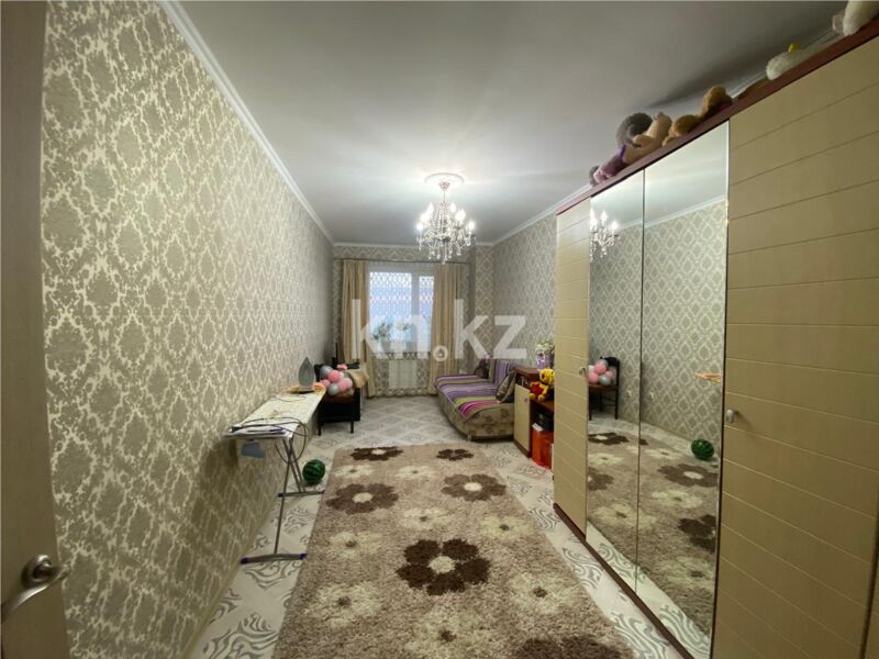 Продажа 3-комнатной квартиры, 86 м² - Продажа трехкомнатных квартир в панельном доме в Караганде - страница 19 фото 3 из 9