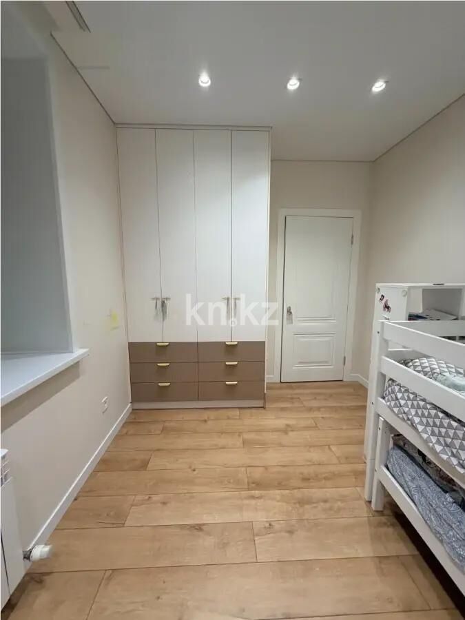 Продажа 3-комнатной квартиры, 70 м² - Продажа трехкомнатных квартир в кирпичном доме в Казахстане - страница 45 фото 1 из 3