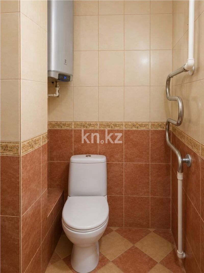 Продажа 3-комнатной квартиры, 65 м² - Продажа трехкомнатных квартир в Майкудуке Караганды - страница 9 фото 10 из 14