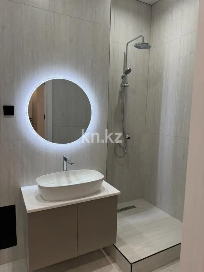 Продажа 2-комнатной квартиры, 67 м² - Продажа квартир в кирпичном доме в Караганде фото 2 из 2