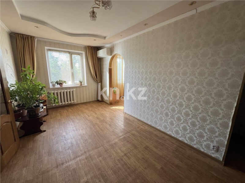 Продажа 4-комнатной квартиры, 75 м² - Продажа четырехкомнатных квартир в панельном доме в Караганде - страница 7 фото 8 из 13