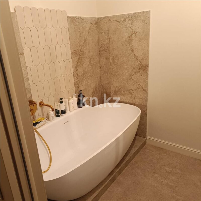 Продажа 5-комнатной квартиры, 132 м² - Продажа  пятикомнатных квартир в новостройках Астаны фото 6 из 8