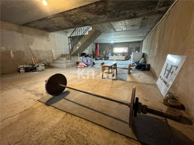 Продажа 5-комнатного дома, 203.3 м² - Продажа домов, коттеджей в Городе Караганды - страница 2 фото 19 из 21
