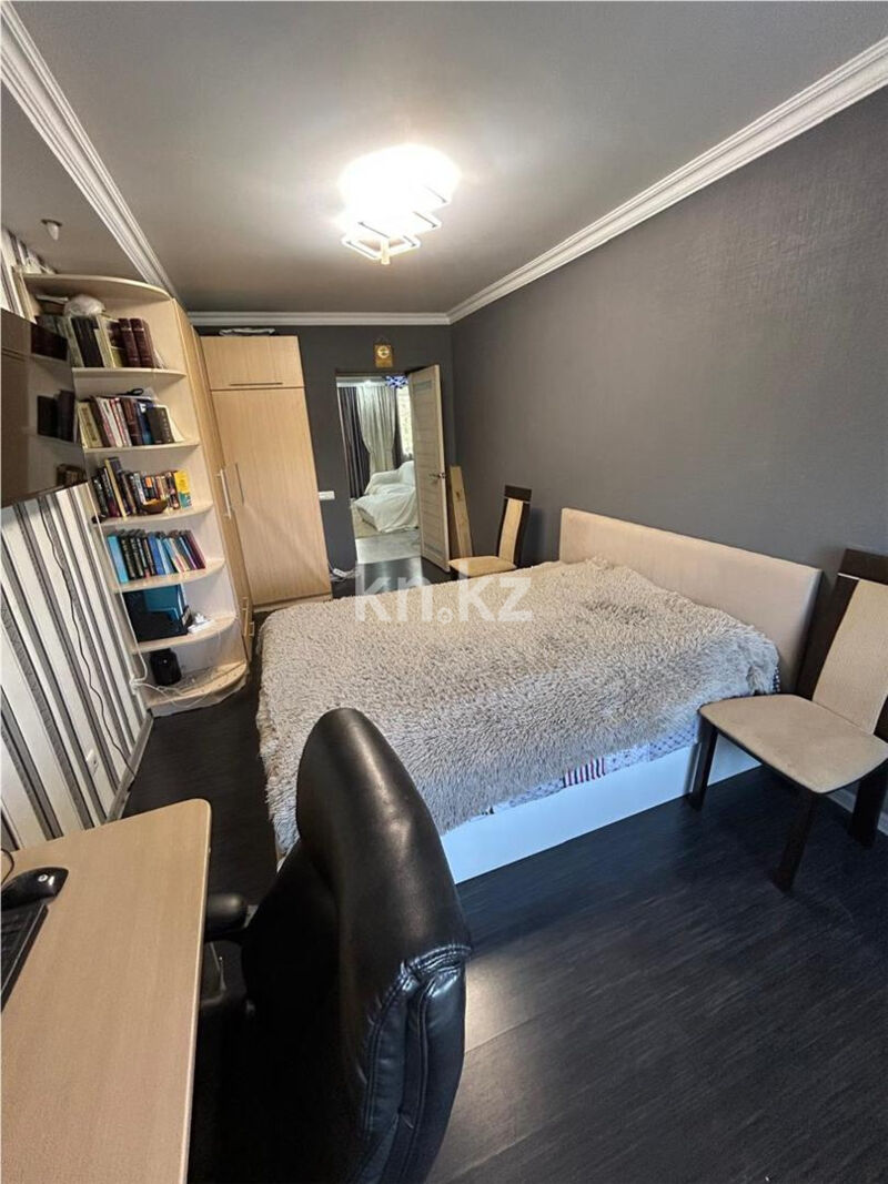 Продажа 4-комнатной квартиры, 93 м² - Продажа четырехкомнатных квартир в Михайловке Караганды фото 5 из 14