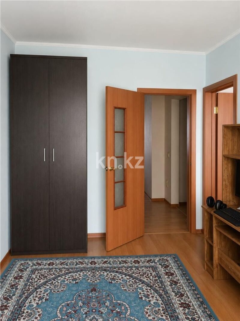 Продажа 3-комнатной квартиры, 65 м² - Продажа трехкомнатных квартир в Майкудуке Караганды - страница 9 фото 6 из 14