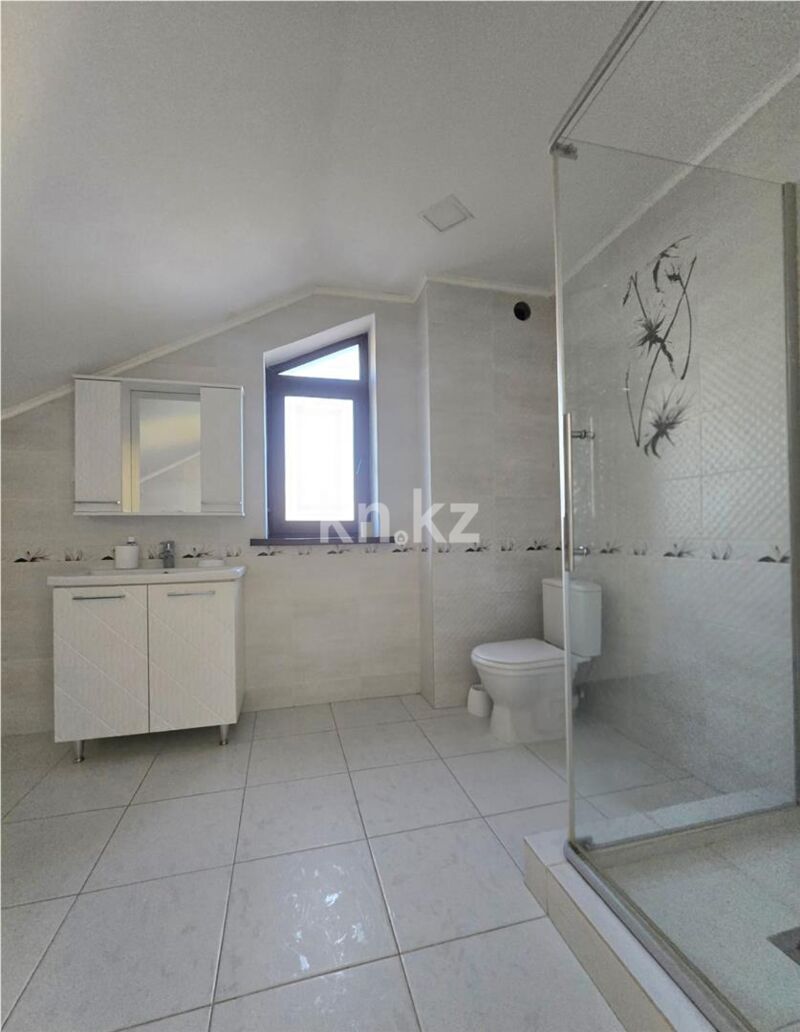 Продажа 7-комнатного дома, 330 м² - Продажа домов, коттеджей в Караганде - страница 5 фото 41 из 51