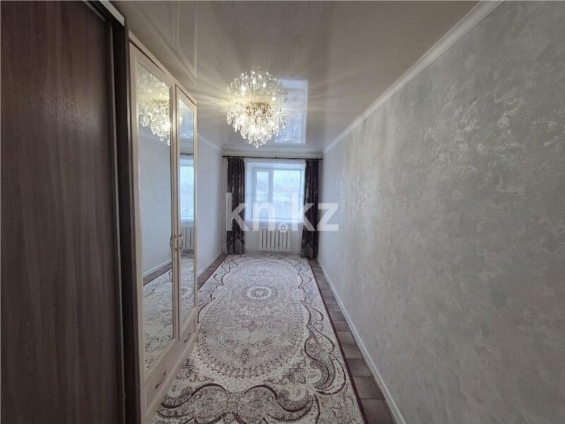 Продажа 3-комнатной квартиры, 55 м² - Продажа трехкомнатных квартир в Майкудуке Караганды - страница 11 фото 3 из 11
