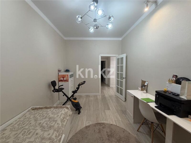 Продажа 4-комнатной квартиры, 107 м² - Продажа четырехкомнатных квартир в Караганде фото 26 из 32