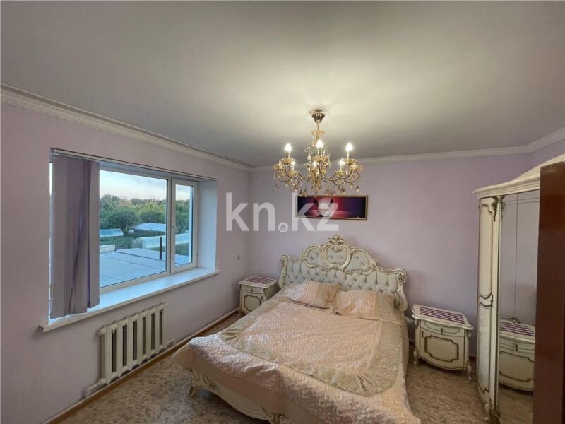 Продажа 5-комнатного дома, 212 м² - Продажа домов, коттеджей в Караганде - страница 2 фото 16 из 28