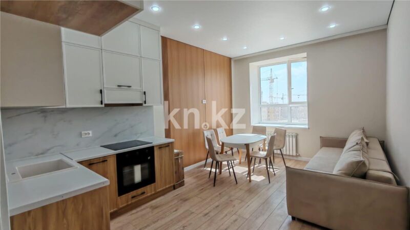 Продажа 3-комнатной квартиры, 65 м² - Продажа квартир в Майкудуке Караганды - страница 2 фото 1 из 24