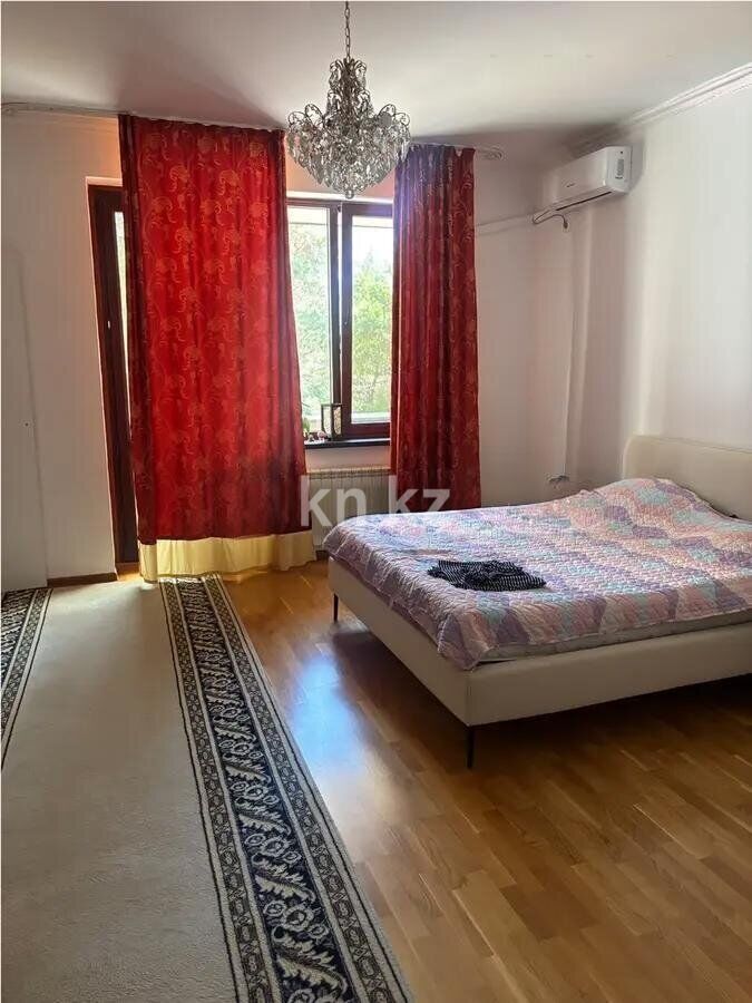 Продажа 4-комнатной квартиры, 200 м² - Продажа квартир в монолитно-каркасном доме в Казахстане - страница 49 фото 2 из 4