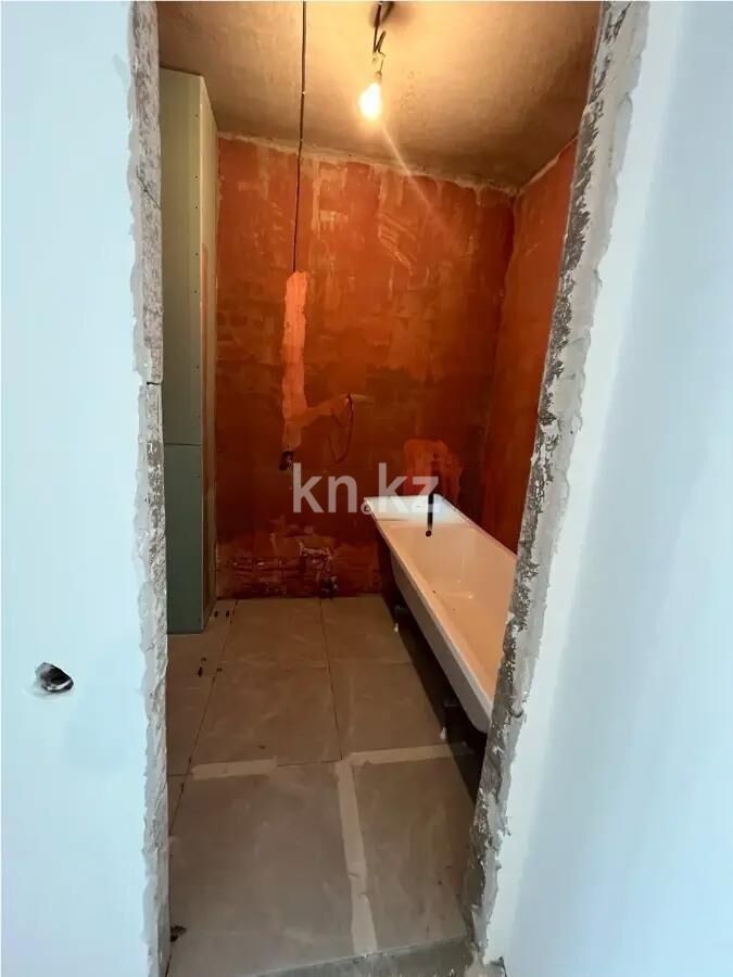 Продажа 3-комнатной квартиры, 90 м² - Продажа трехкомнатных квартир в р-не Сарыарка Астаны - страница 3 фото 2 из 2