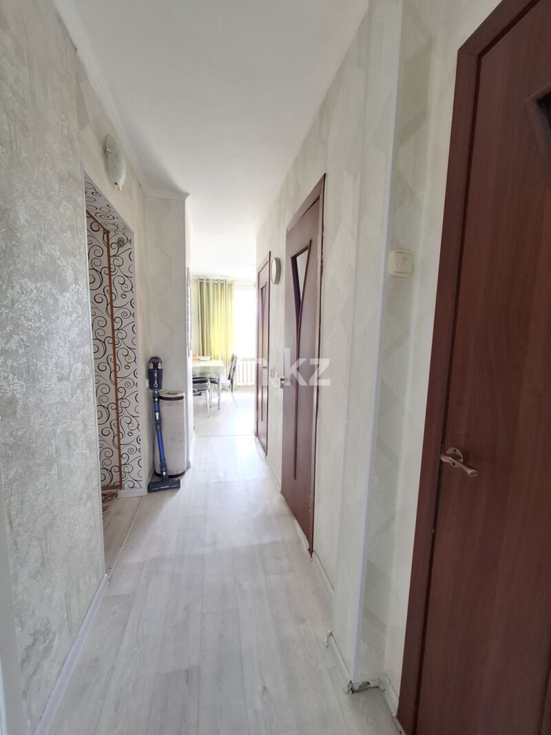 Продажа 3-комнатной квартиры, 64 м² - Продажа трехкомнатных квартир в Майкудуке Караганды - страница 8 фото 14 из 29
