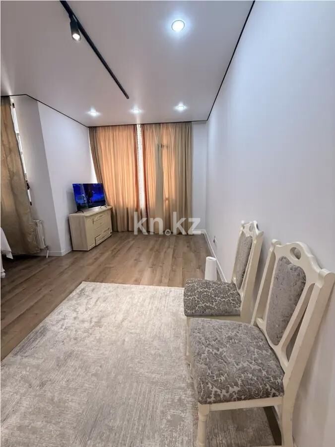 Продажа 1-комнатной квартиры, 45 м² - Продажа однокомнатных квартир в монолитно-каркасном доме в Астане - страница 28 фото 1 из 2