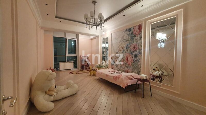 Продажа 5-комнатной квартиры, 200 м² - Продажа пятикомнатных и более квартир в Алматы - страница 4 фото 1 из 20