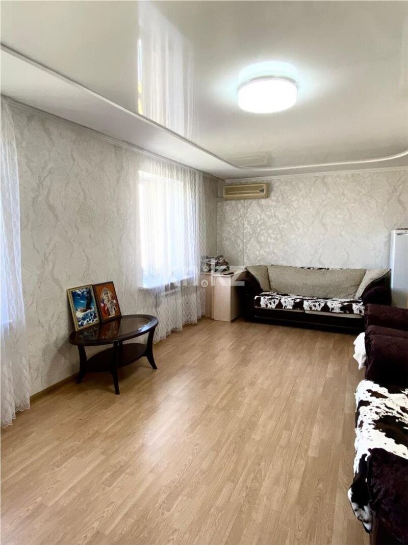 Продажа 4-комнатной квартиры, 118 м² - Продажа четырехкомнатных квартир в кирпичном доме в Караганде фото 2 из 11
