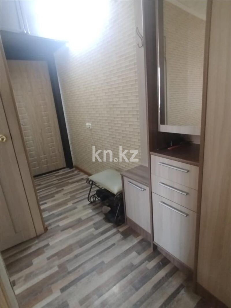 Продажа 3-комнатной квартиры, 47 м² - Продажа трехкомнатных квартир в Майкудуке Караганды - страница 5 фото 6 из 7