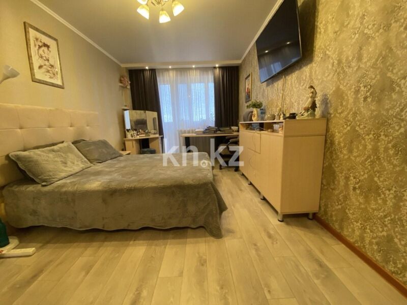 Продажа 4-комнатной квартиры, 90 м² - Продажа четырехкомнатных квартир в панельном доме в Казахстане - страница 19 фото 3 из 30