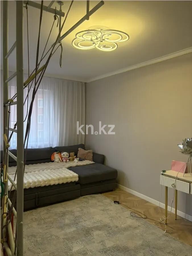 Продажа 4-комнатной квартиры, 110 м² - Продажа квартир от собственников в Астане - страница 12 фото 2 из 4