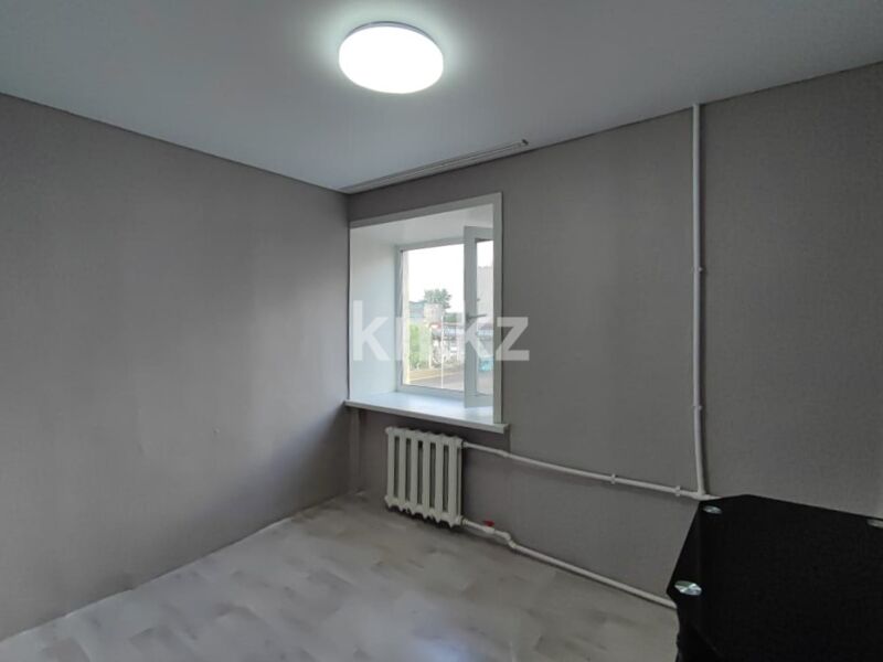Продажа 3-комнатной квартиры, 42 м² - Продажа трехкомнатных квартир в Майкудуке Караганды - страница 8 фото 12 из 31